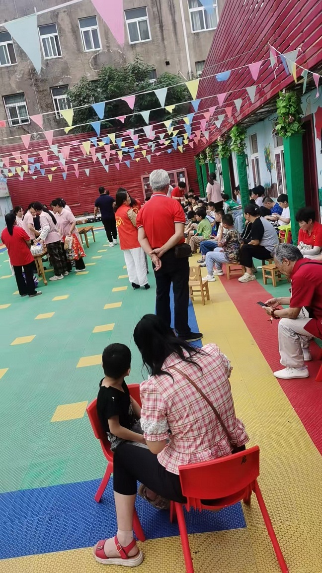 “快乐六一  共享阳光”  协会心灵的关爱活动