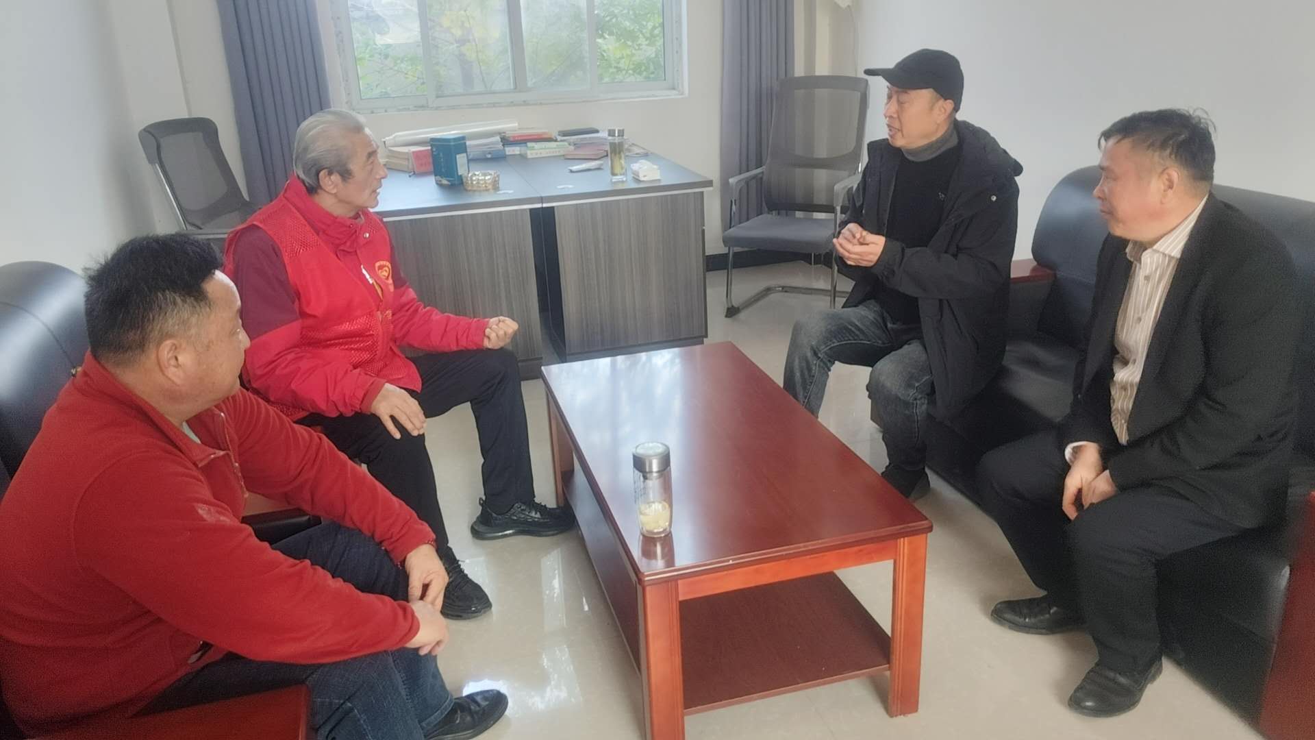 情牵重阳节 秋衣暖人心