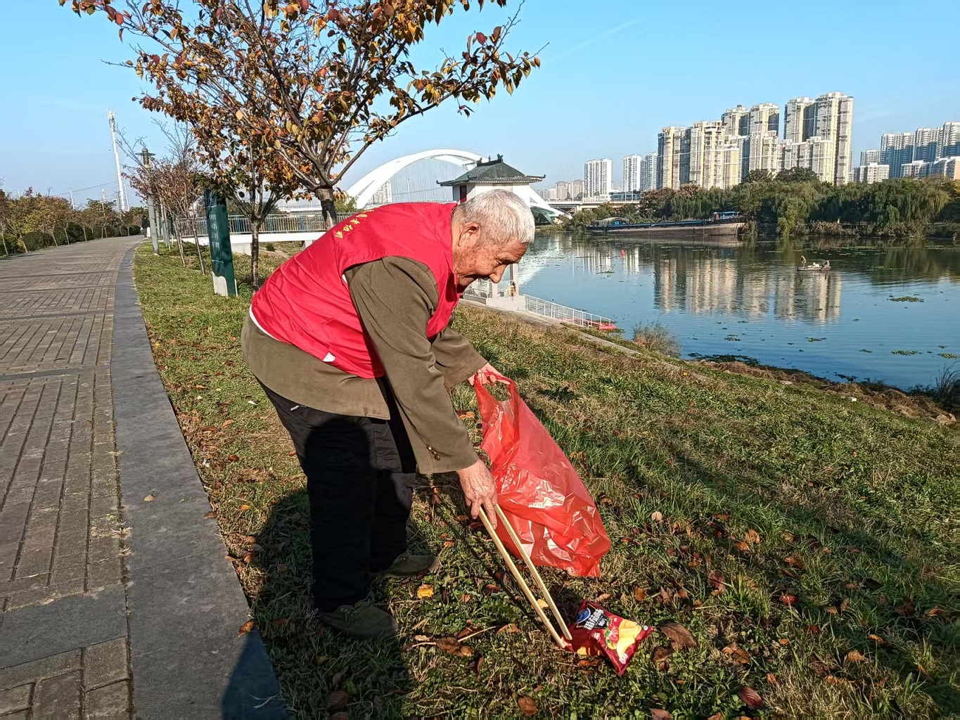 微信图片_20251124102926 微信图片_20251124102926