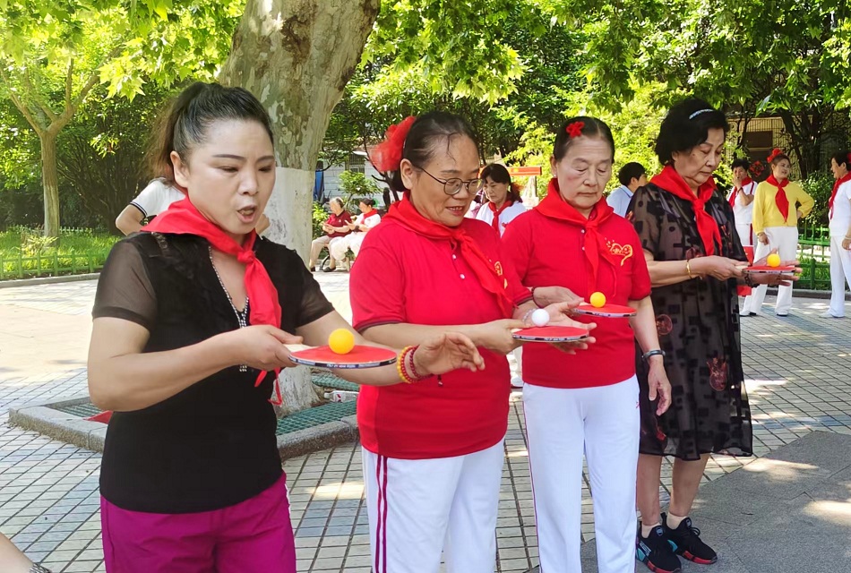 庆祝六一国际儿童节“回归童年”团建活动